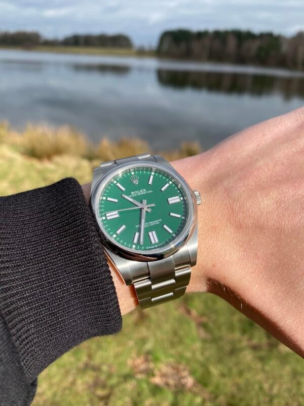 Rolex Oyster Perpetual Green – Image 3